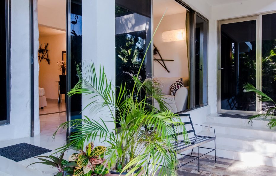 Villa 10 Rooms Near Beach @Playa del Carmen