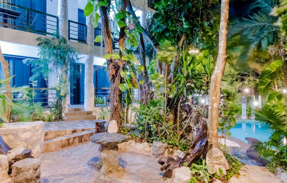 Villa 10 Rooms Near Beach @Playa del Carmen